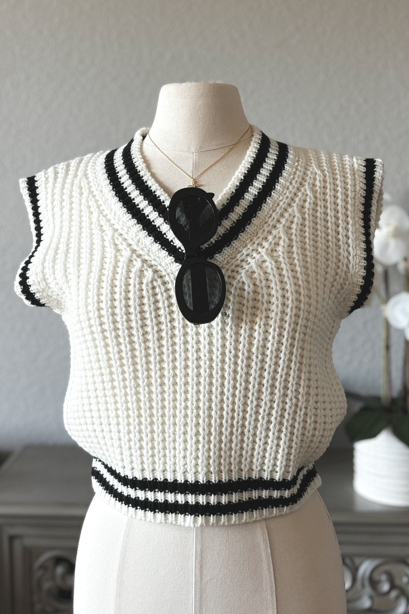 Women's Country Club V-Neck Sweater Vest | Ivory Black - Women's Shirts & Tops - Blooming Daily