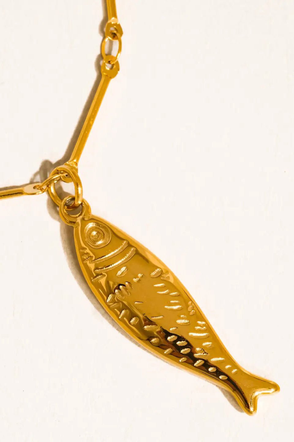 18k Gold Non - Tarnish Sardine Necklace – Minimal Pendant - Women's Jewelry - Blooming Daily
