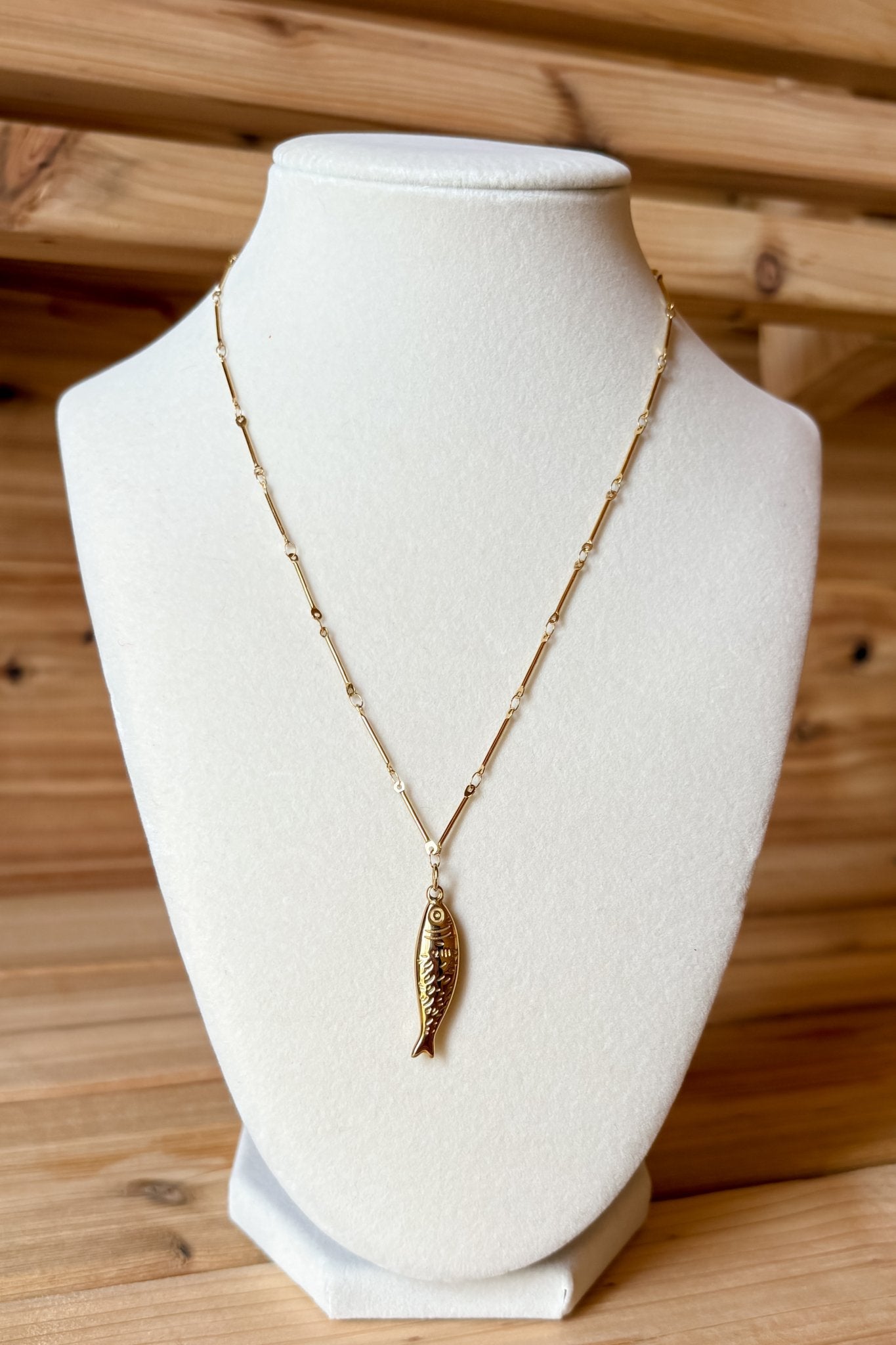 18k Gold Non - Tarnish Sardine Necklace – Minimal Pendant - Women's Jewelry - Blooming Daily