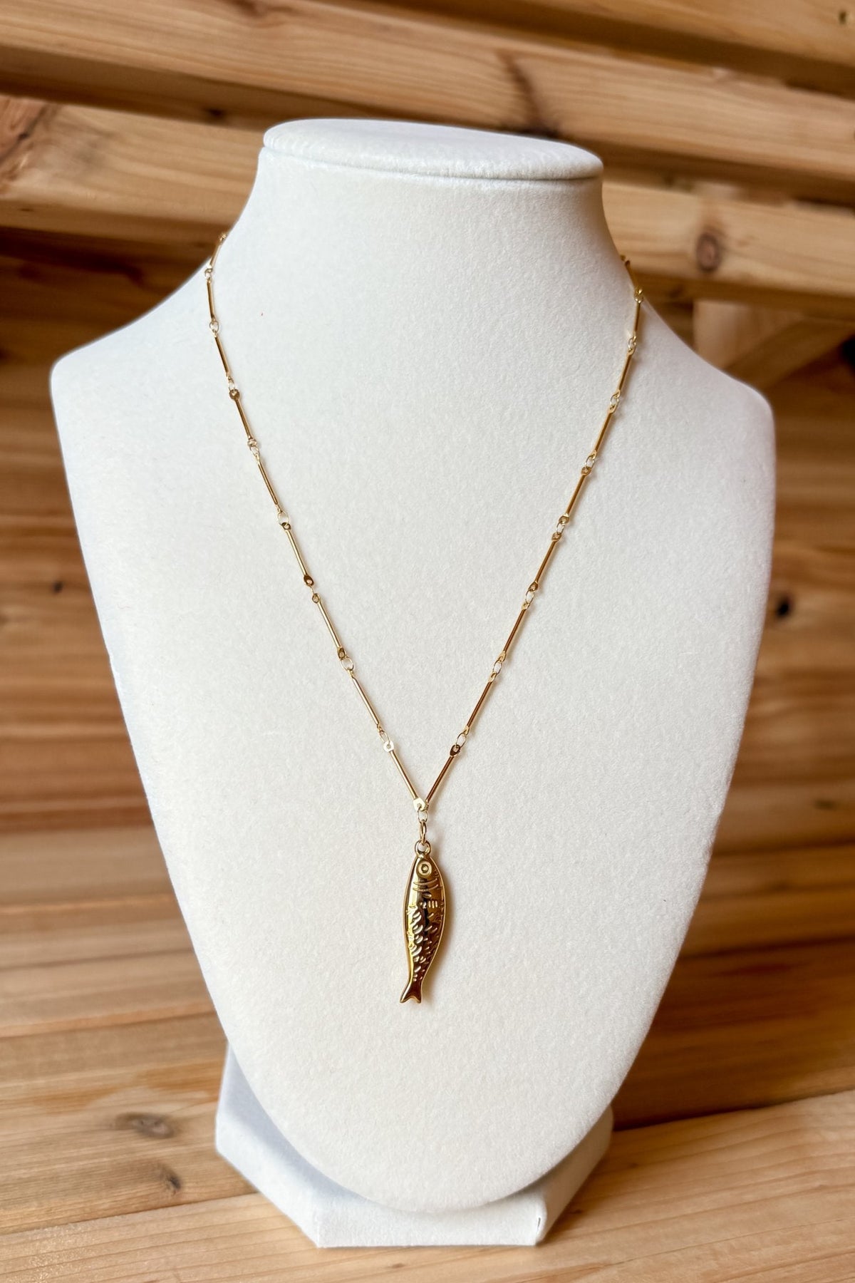 18k Gold Non - Tarnish Sardine Necklace – Minimal Pendant - Women's Jewelry - Blooming Daily