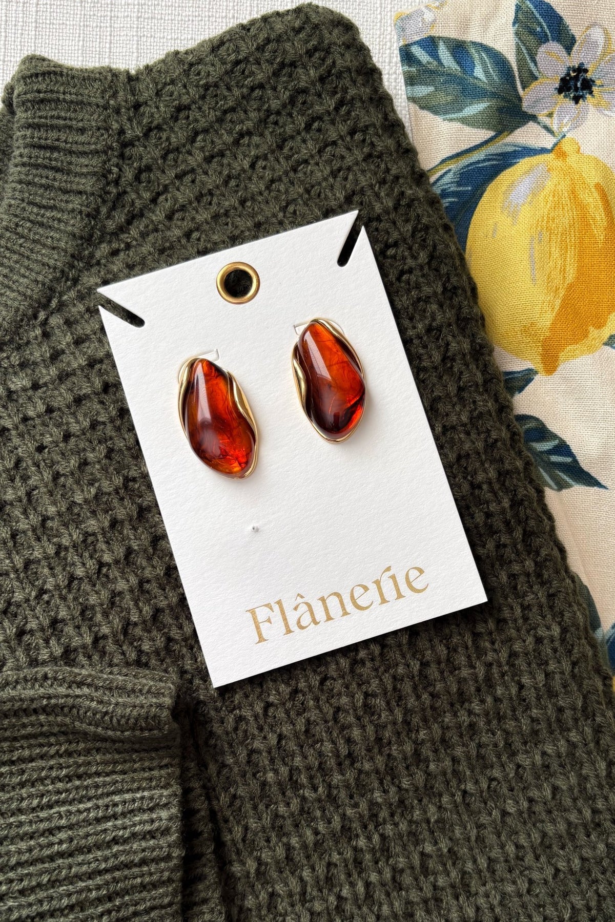 Amber Resin Statement Earrings – 18K Gold - Women's Jewelry - Blooming Daily