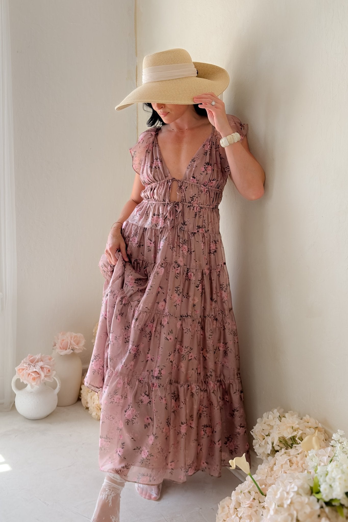 Feminine Midi & Maxi Dresses | Blooming Daily Feminine Midi & Maxi Dresses | Blooming Daily