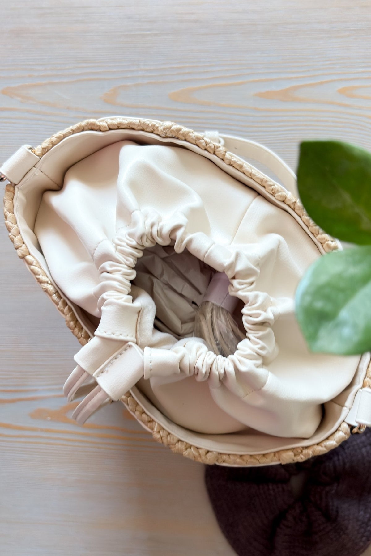 Natural Straw Patchwork Shoulder Bag | Summer Bucket Purse - Women&#39;s Handbag - Blooming Daily
