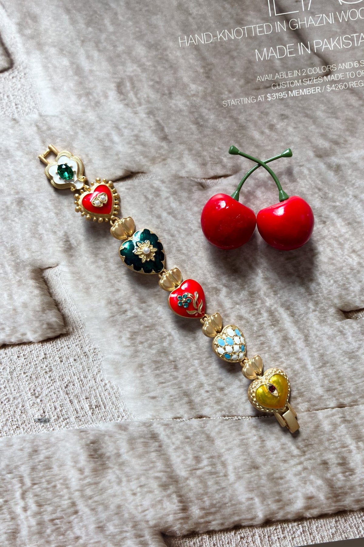 Vintage Retro Heart Bracelet | 18K Gold Plated Colorful Statement Jewelry - Women&#39;s Jewelry - Blooming Daily