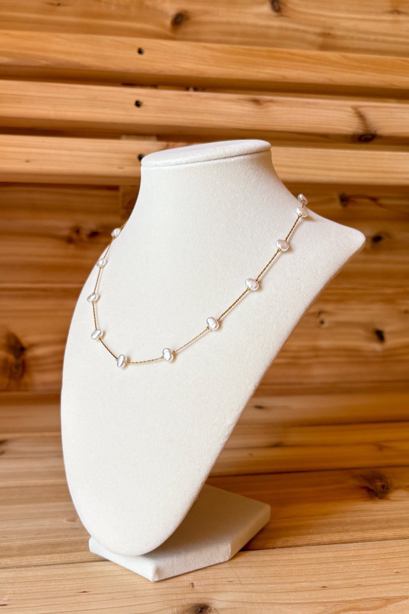 Women’s 18k Gold Petite Pearl Chain Necklace – Non Tarnish - Women's Jewelry - Blooming Daily