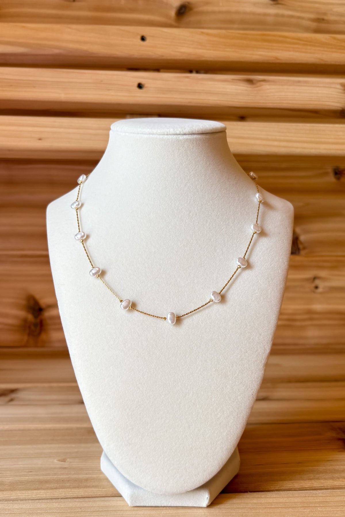 Women’s 18k Gold Petite Pearl Chain Necklace – Non Tarnish - Women's Jewelry - Blooming Daily