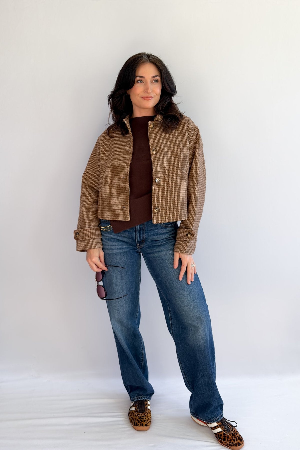 Women’s Camel Houndstooth Cropped Jacket - Coats & Jackets - Blooming Daily