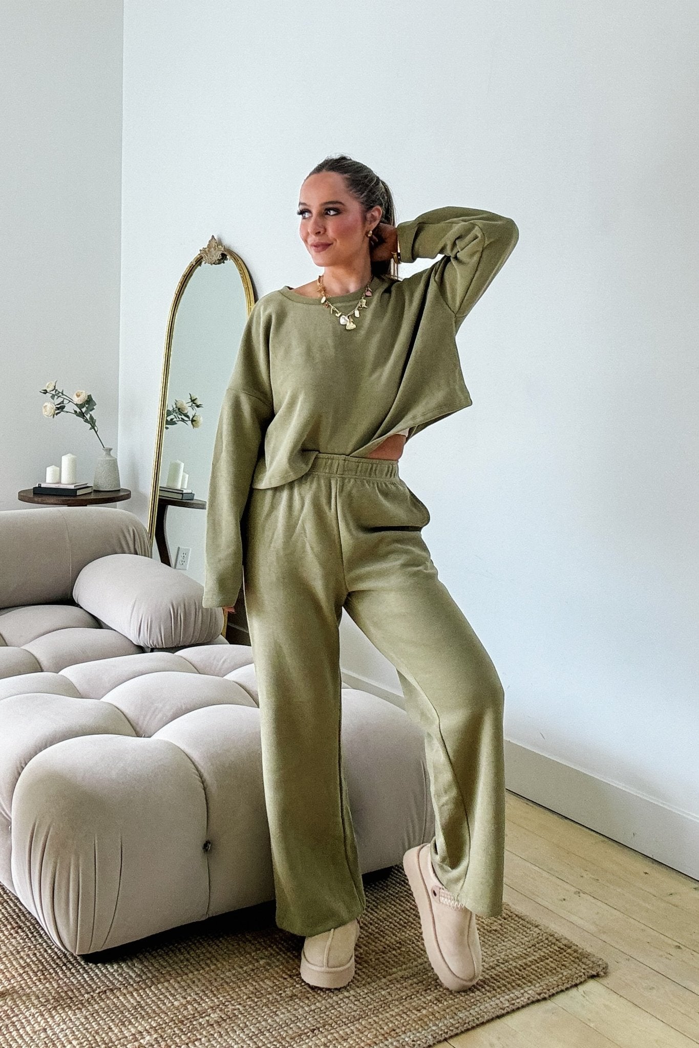 Women's Casual Cozy Crewneck & Pants | Loungewear Set | Olive Green - Women's Outfit Sets - Blooming Daily