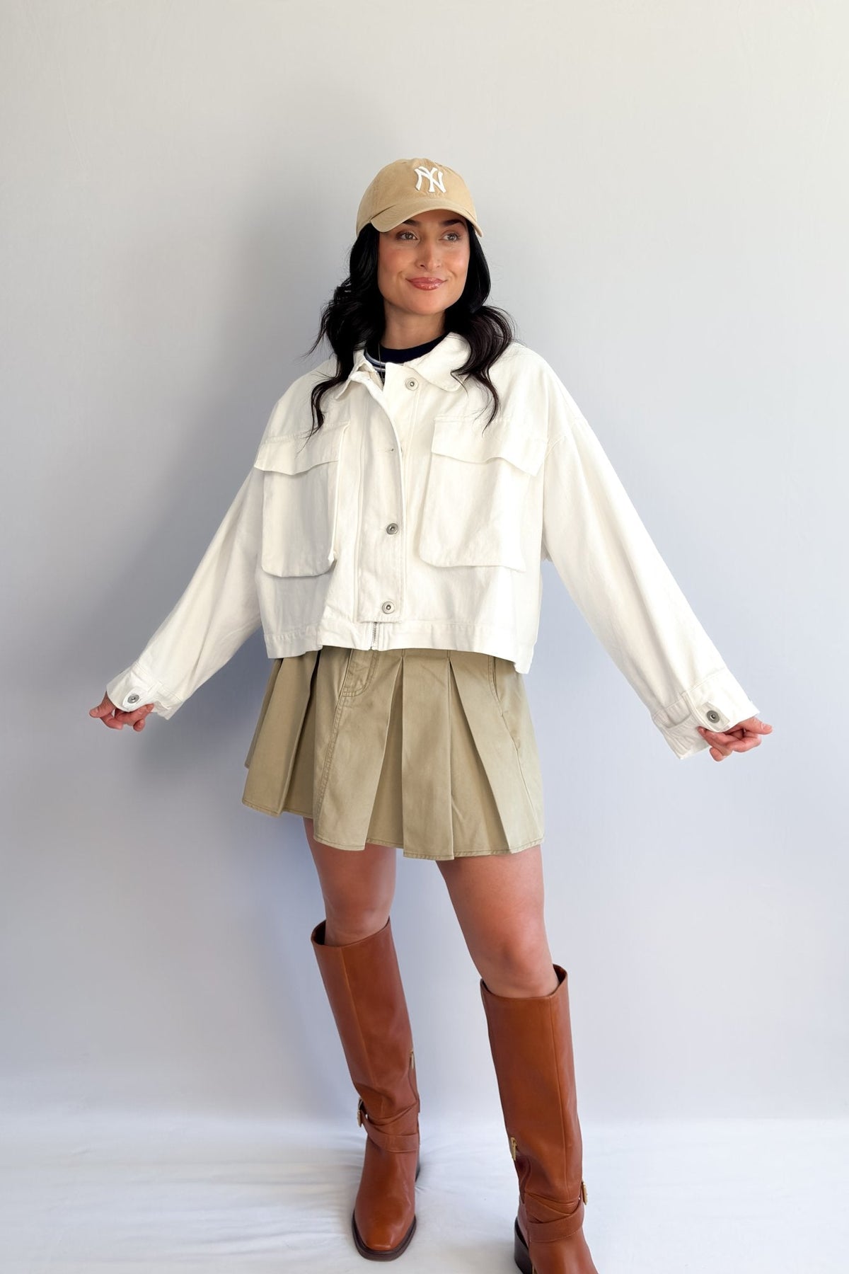 Women’s Cropped Utility Jacket – Ivory Twill - Women&#39;s Jacket - Blooming Daily