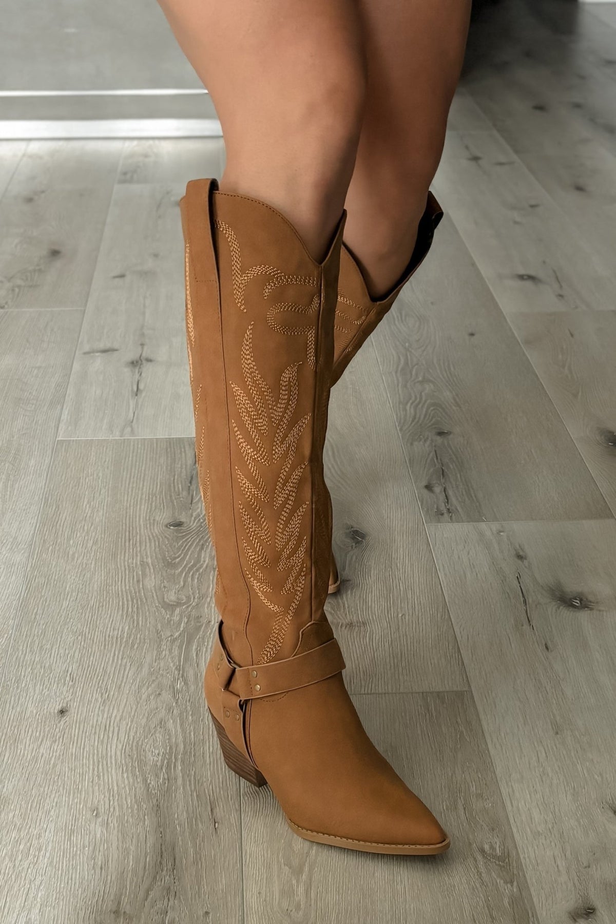 Women&#39;s Embroidered Western Cowgirl Boots | Brown Tall Boots with Comfort Insole - Women&#39;s Shoes - Blooming Daily