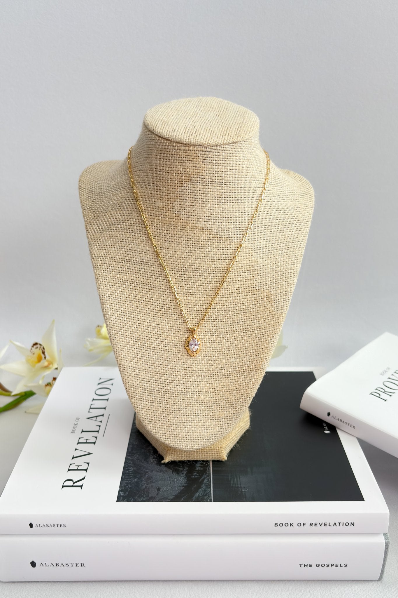 Women’s Glass Rock Pendant Necklace – 18k Gold Filled Waterproof Paperclip Chain - Women's Jewelry - Blooming Daily