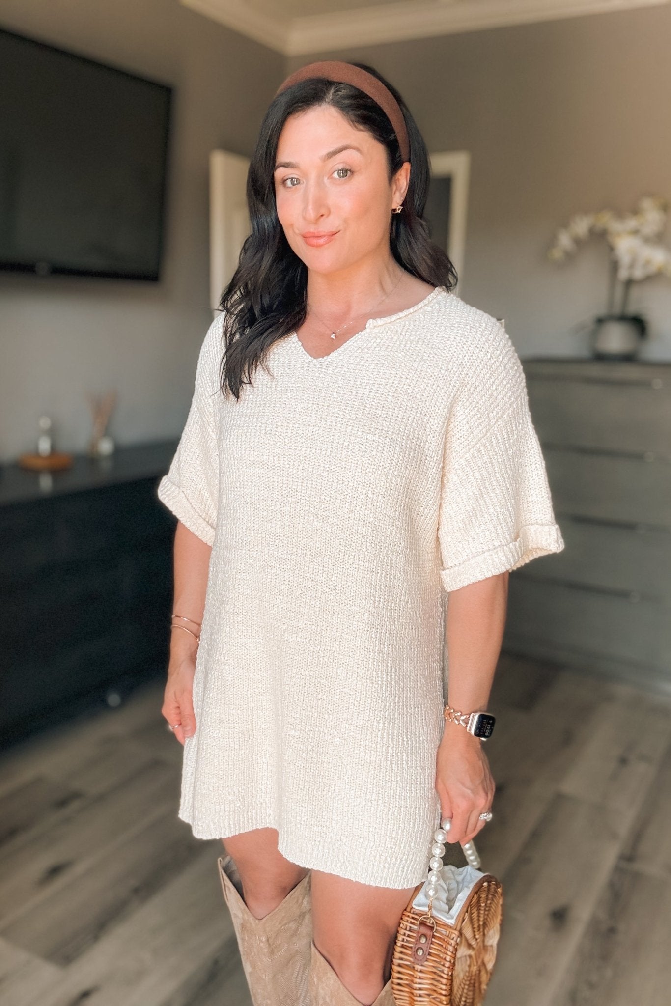 Women's Neutral Short Sleeve Oversized Knit Dress Top | Cream - Women's Dresses - Blooming Daily