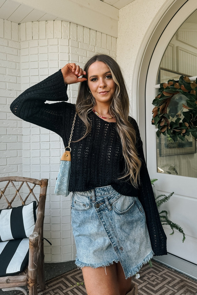 womens-open-knit-crochet-v-