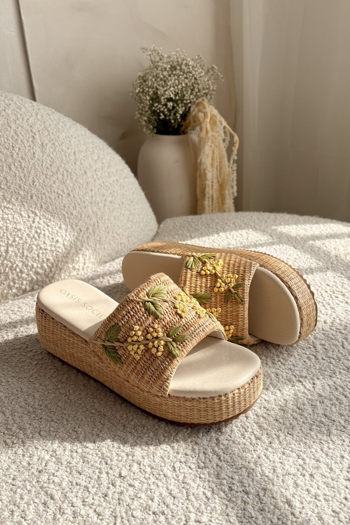 Women’s Raffia Floral Platform Slide Sandals - Natural - Women's Shoes - Blooming Daily