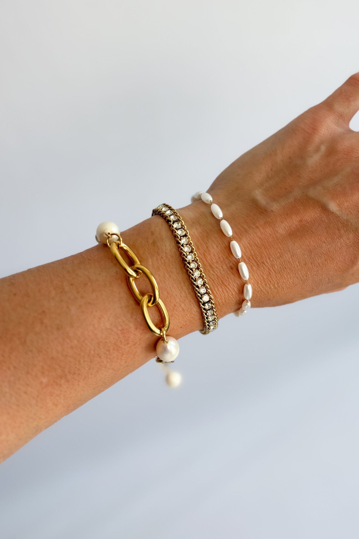 Women’s Statement Pearl Link Bracelet – 18k Gold Plated Stainless Steel - Women's Jewelry - Blooming Daily