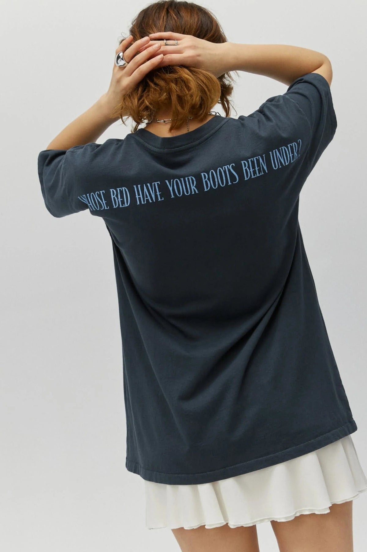 Daydreamer Shania Twain Boots Been Under | Merch Tee | Vintage Black - Women&#39;s Shirts &amp; Tops - Blooming Daily