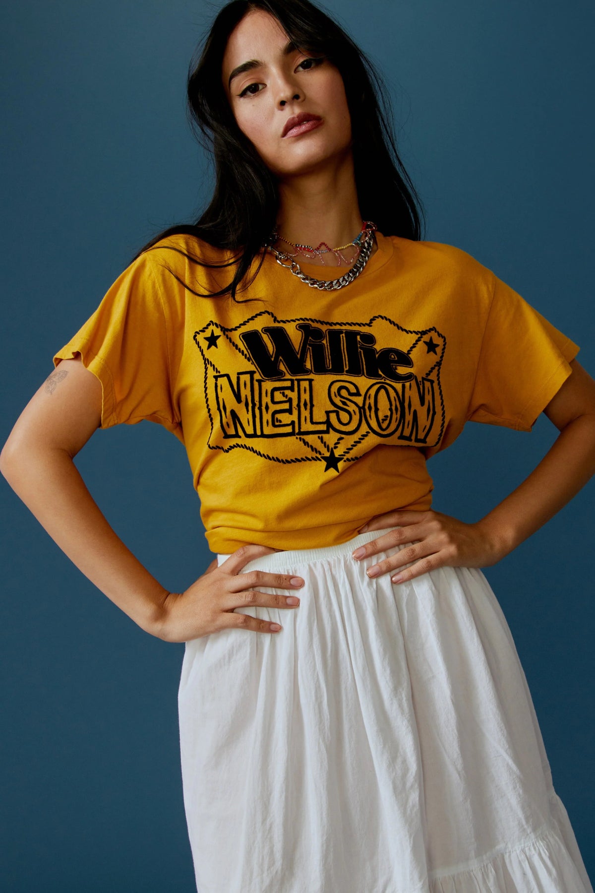 Daydreamer T-shirt | Willie Nelson | Solo Tee - Women&#39;s Shirts &amp; Tops - Blooming Daily