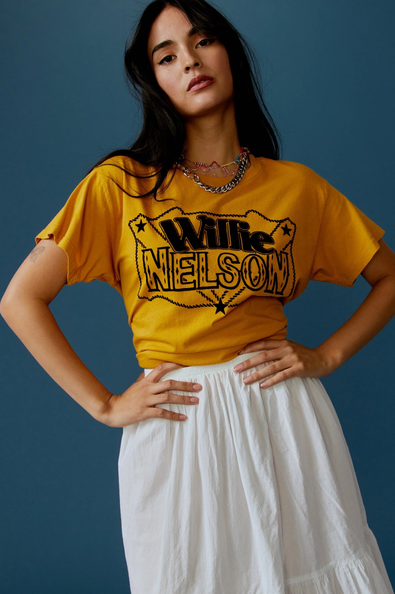 Daydreamer T-shirt | Willie Nelson | Solo Tee - Women's Shirts & Tops - Blooming Daily