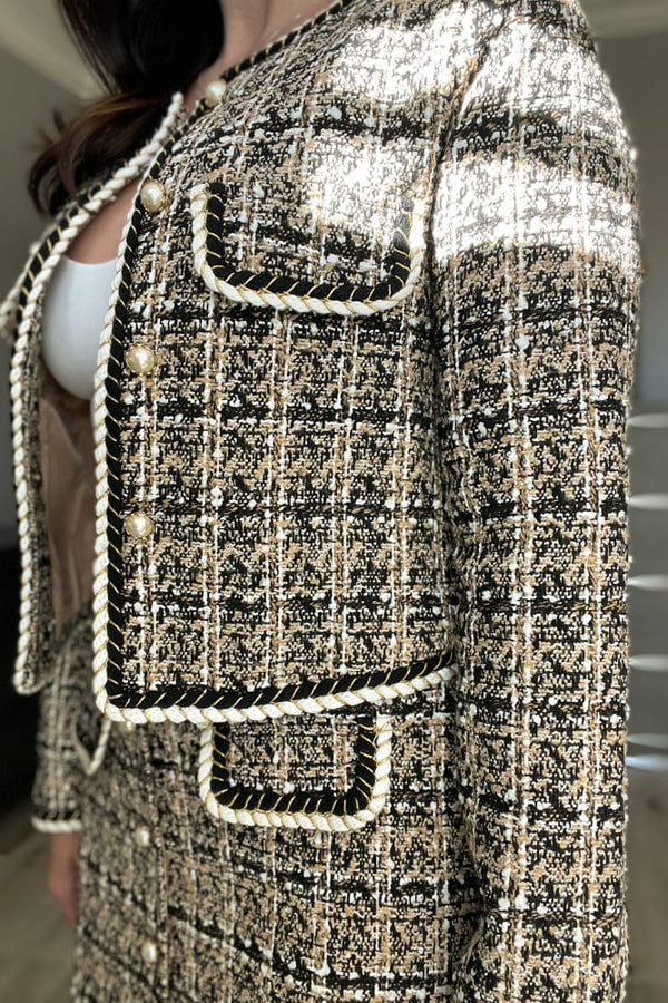 Timeless Designer Style Tweed Jacket with Pearl Buttons in Beige