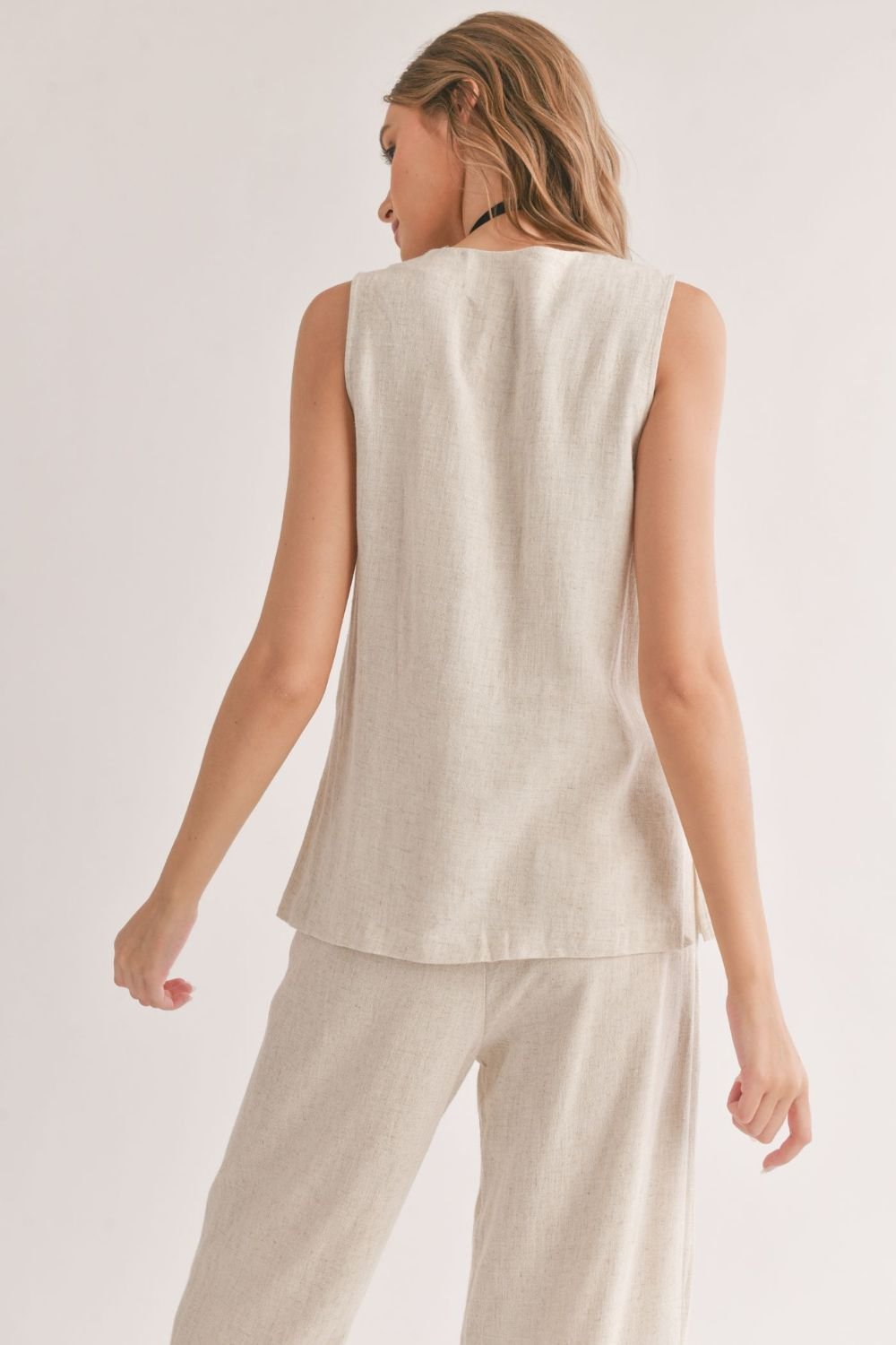 Women's Linen Blend Button Down Vest Top | Oatmeal - Women's Shirts & Tops - Blooming Daily